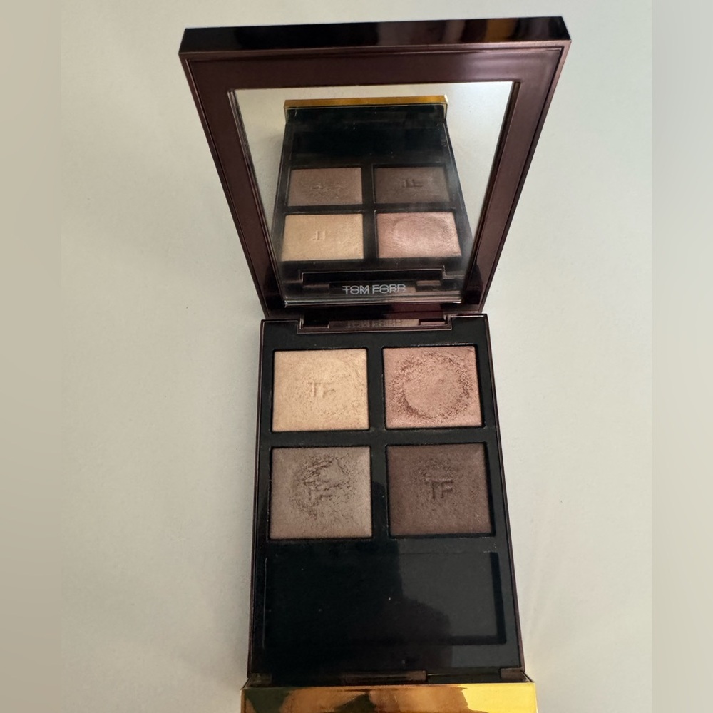 Tom Ford Nude Dip Eyeshadow Palette Quad